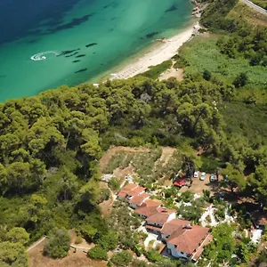 https://la-mirage.hotelschalkidiki.net